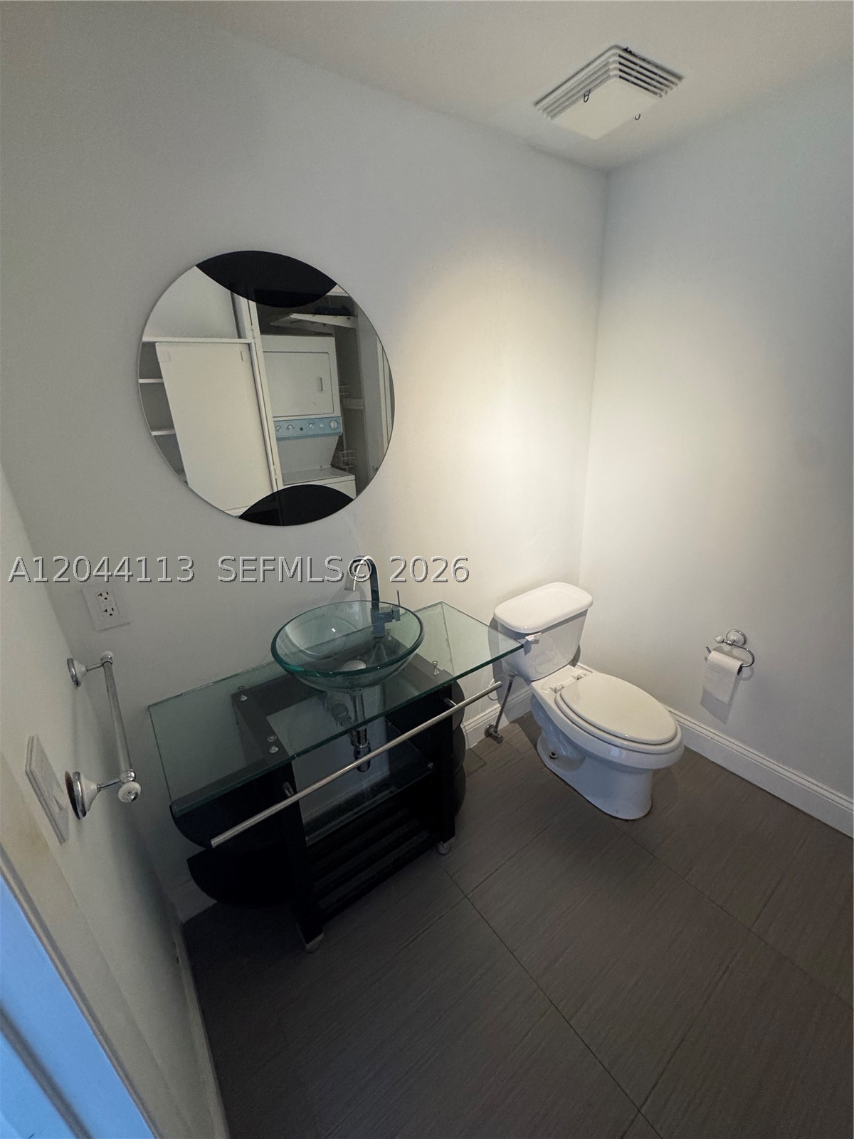NEO VERTIKA CONDO - Residential Lease