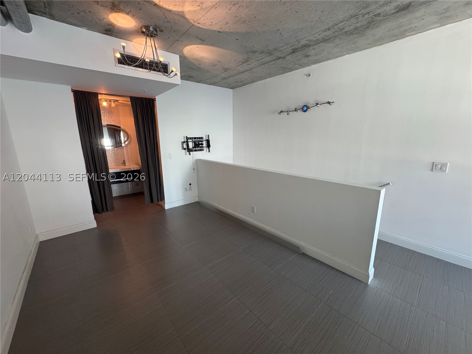 NEO VERTIKA CONDO - Residential Lease