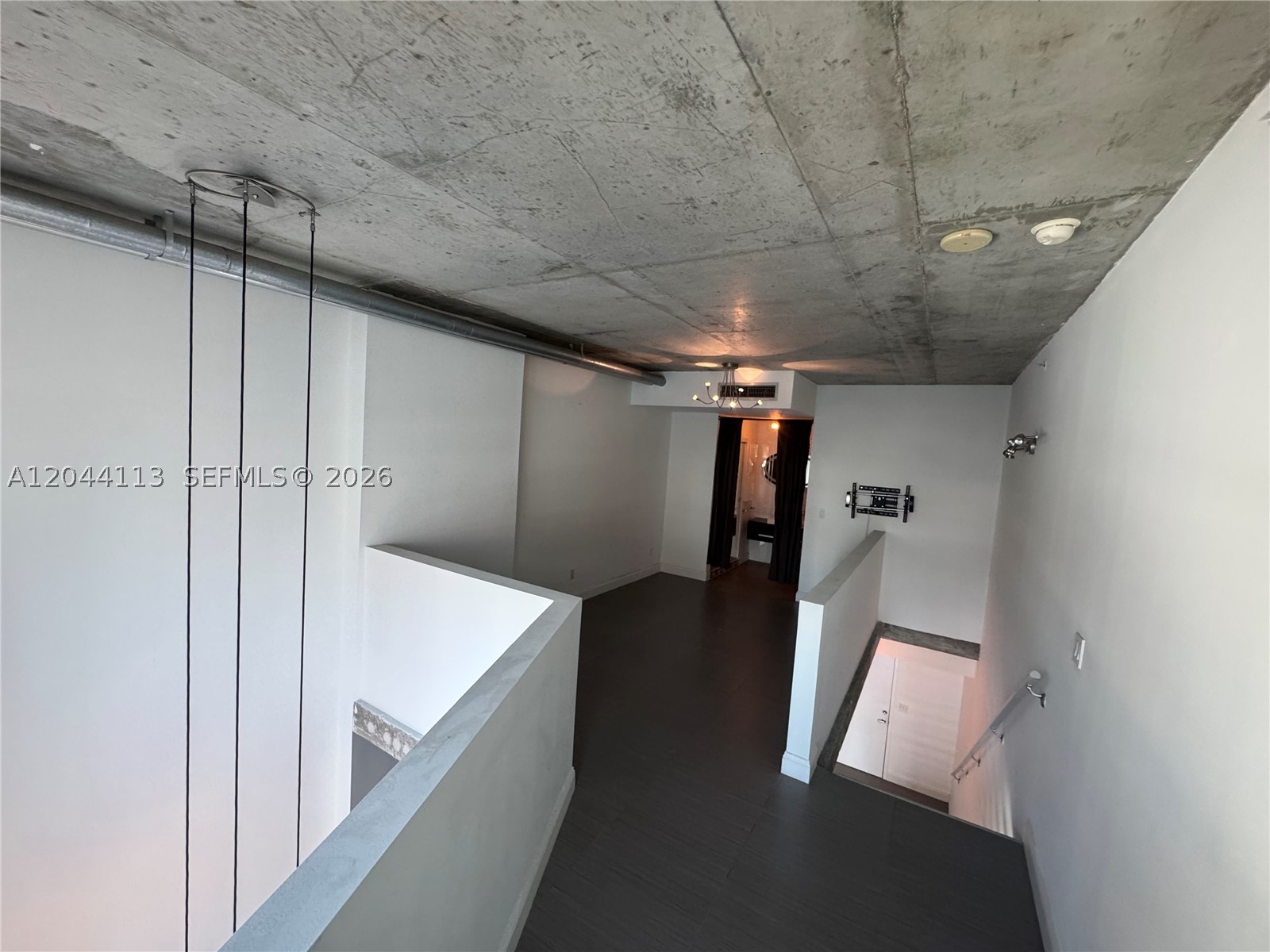 NEO VERTIKA CONDO - Residential Lease