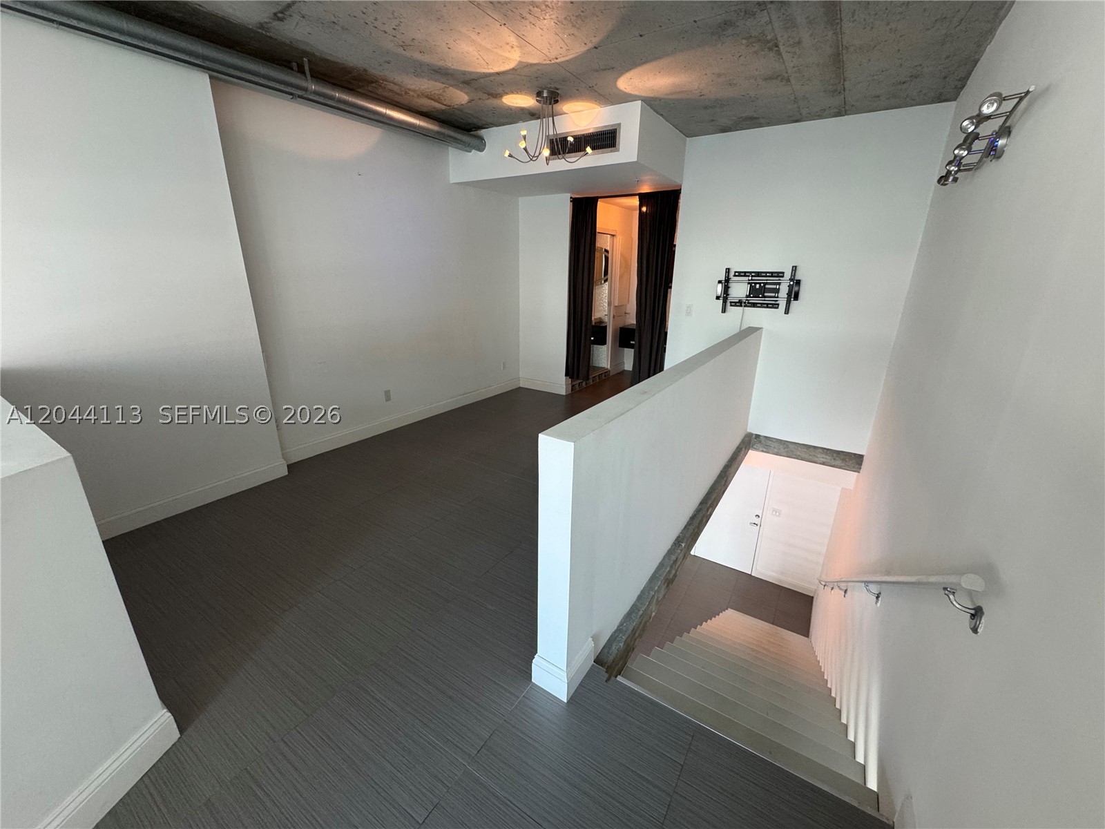 NEO VERTIKA CONDO - Residential Lease