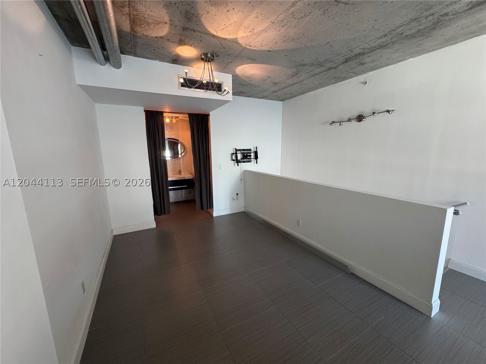 NEO VERTIKA CONDO - Residential Lease