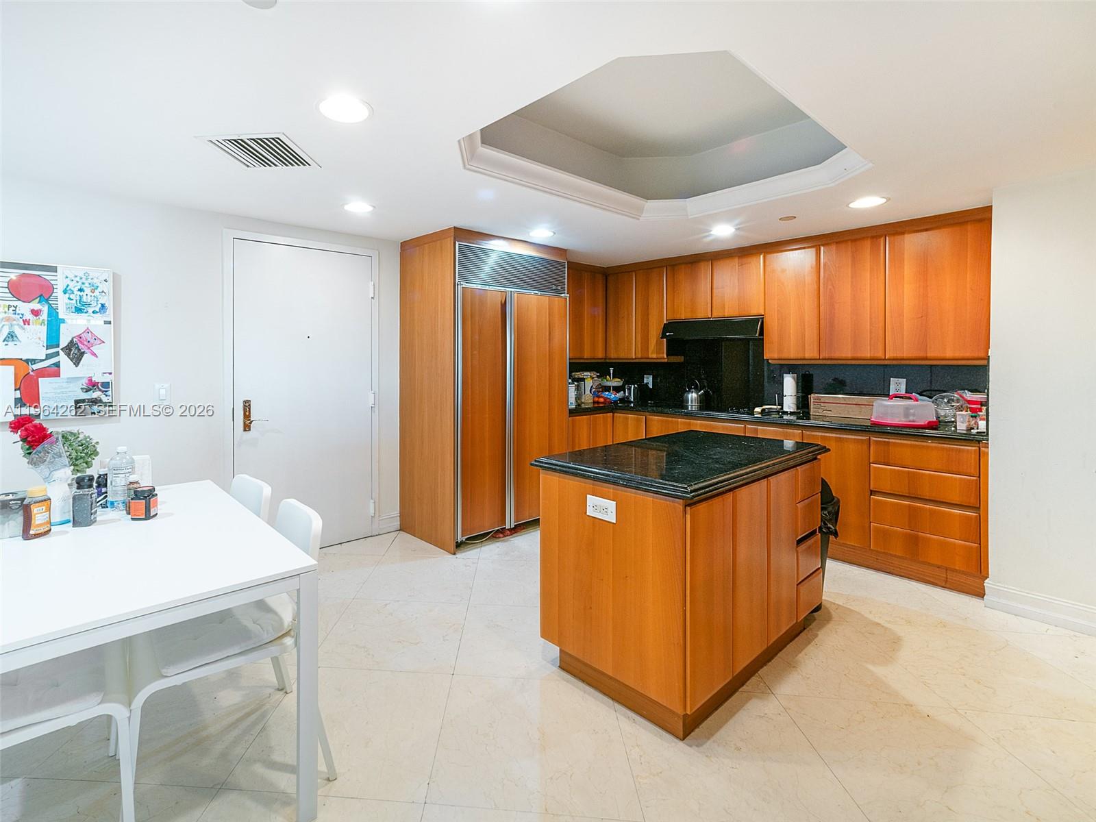 SOLIMAR CONDO - Residential