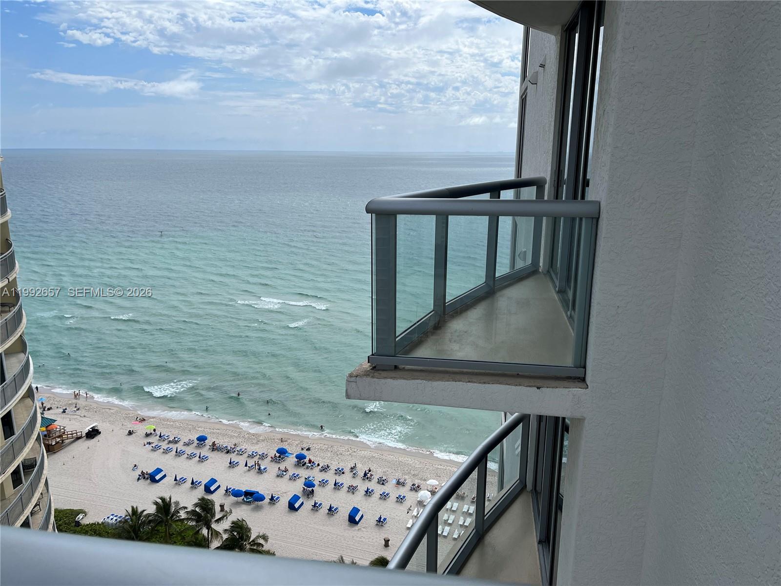 SOLE CONDO - Residential