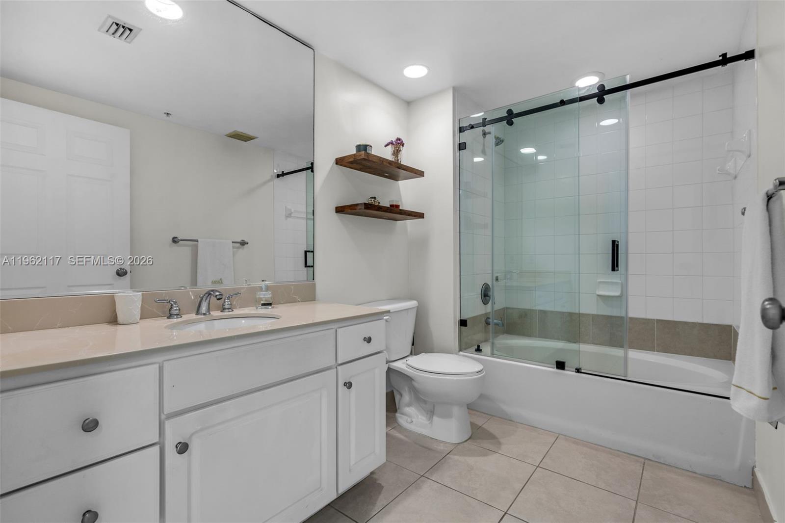 CITE CONDO - Residential