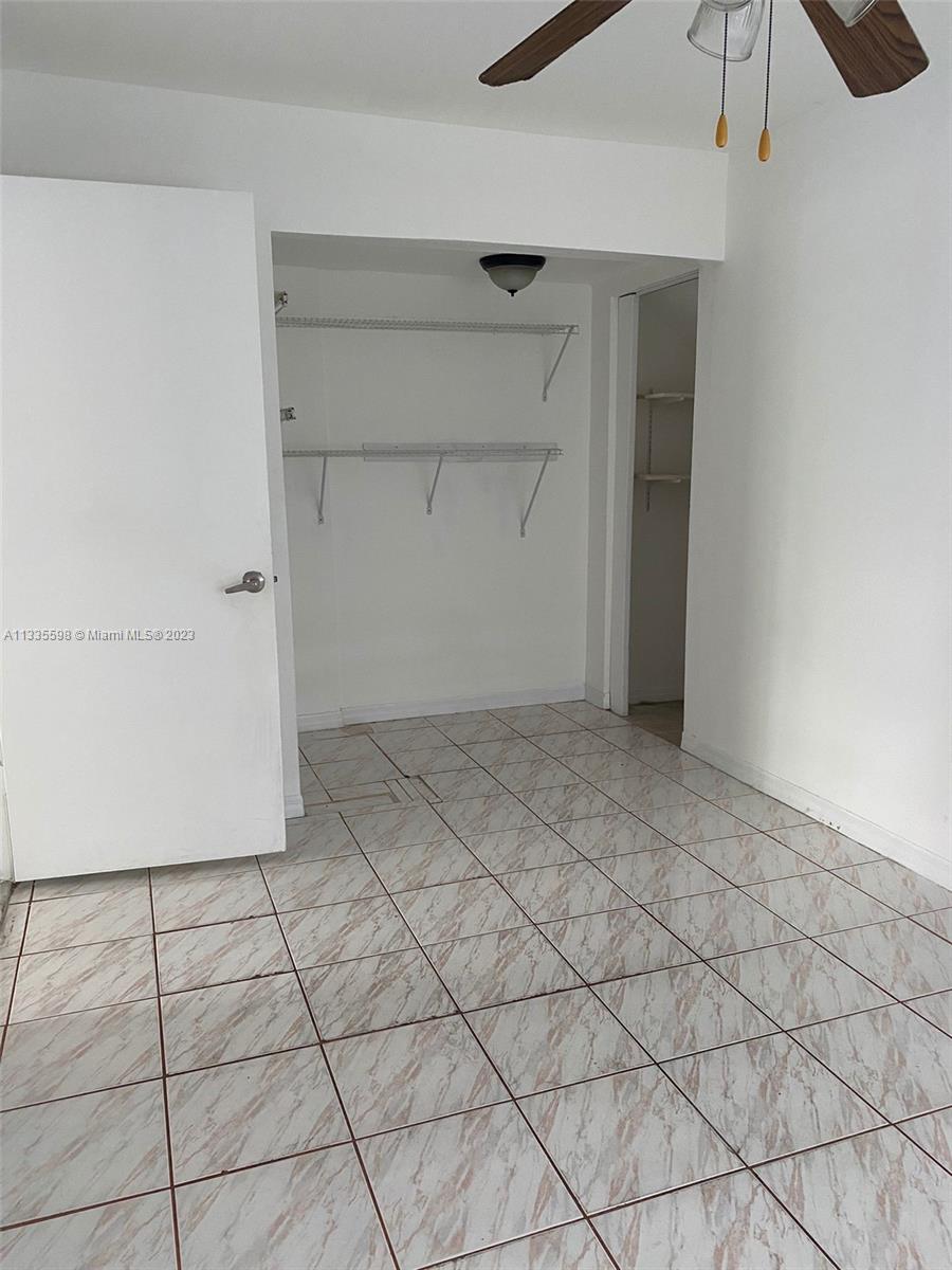 INDIAN LK VILLAGE PHASE 1 - Residential Lease