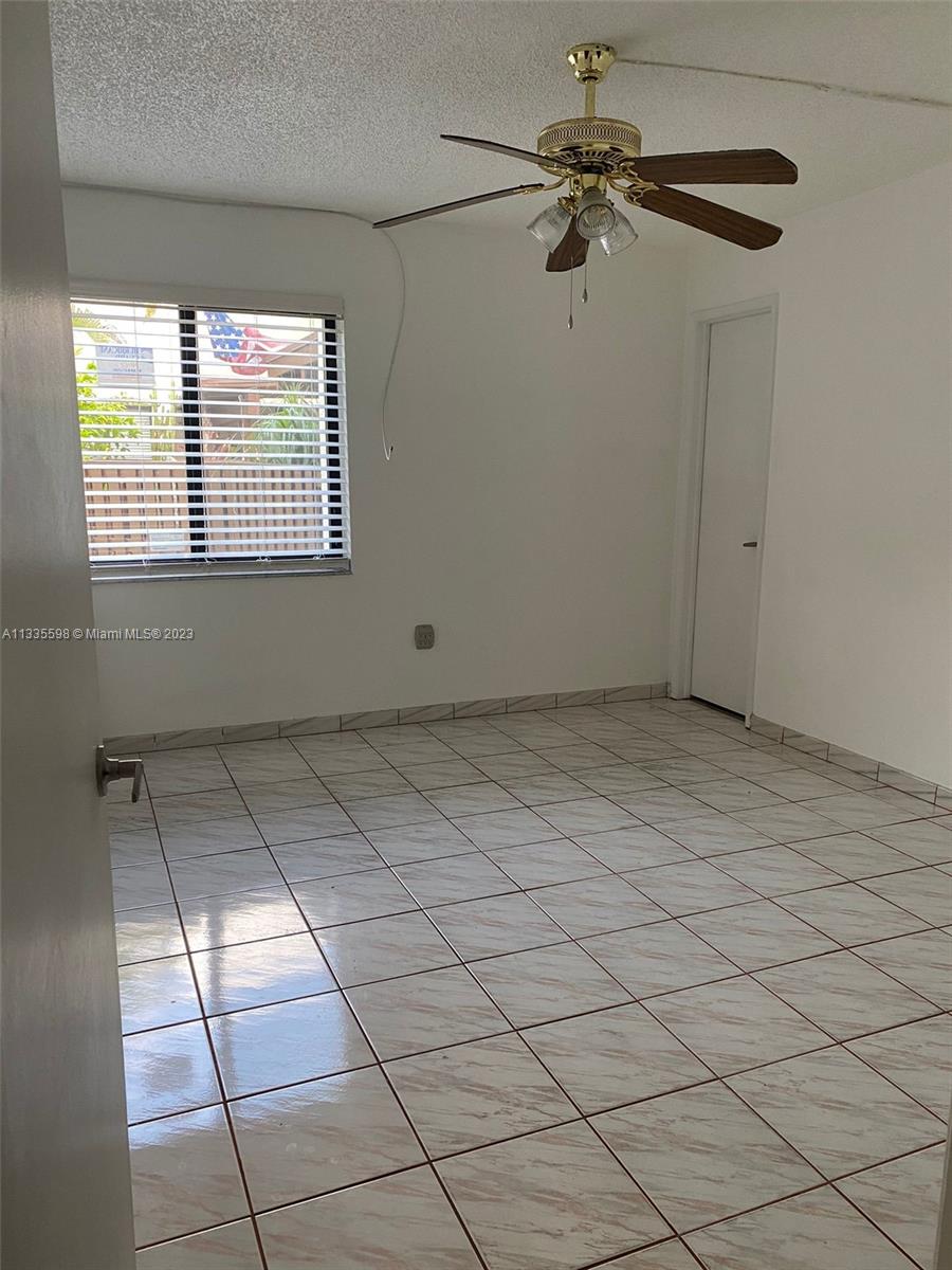 INDIAN LK VILLAGE PHASE 1 - Residential Lease
