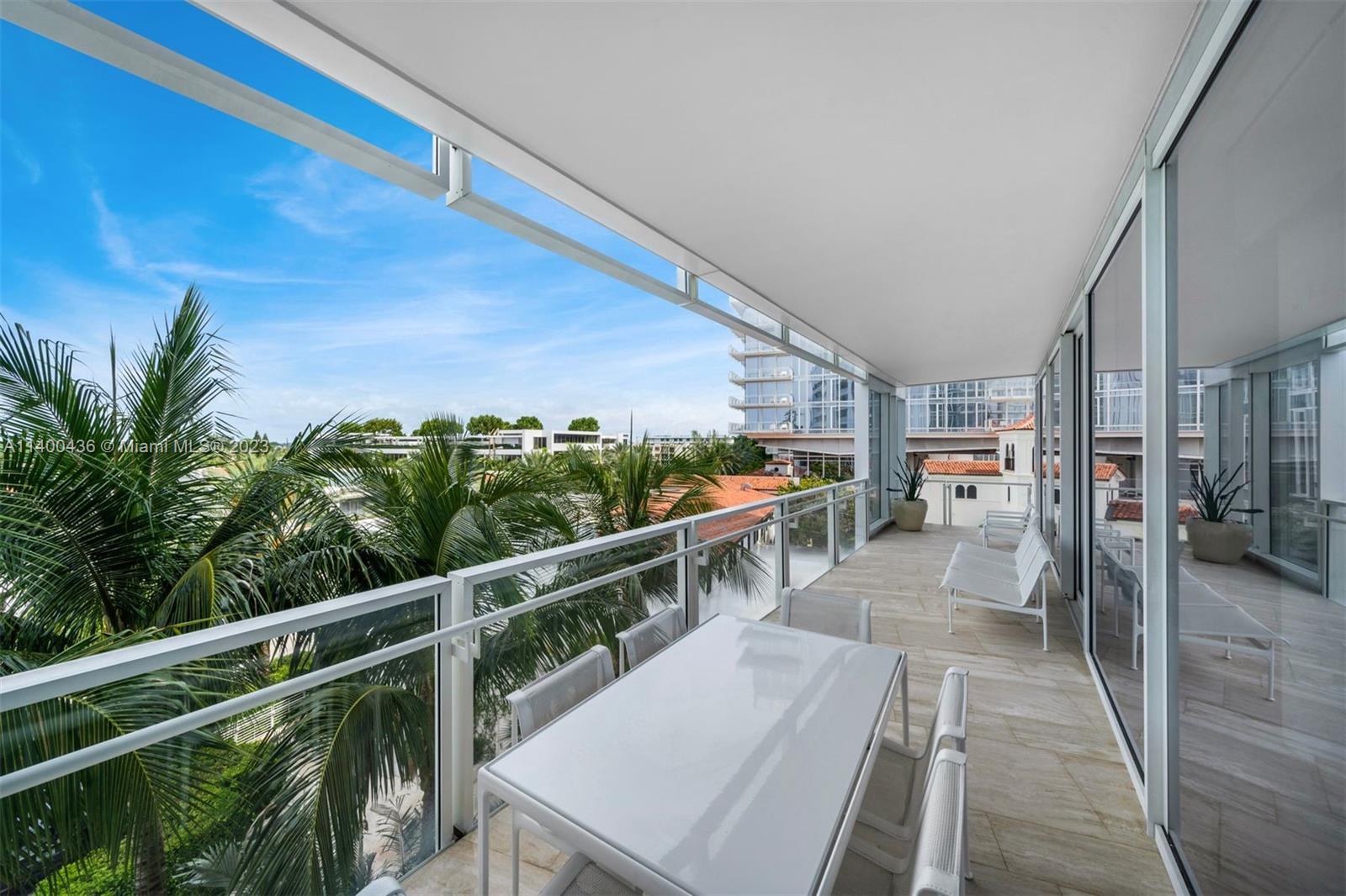 SURF CLUB CONDO - Residential