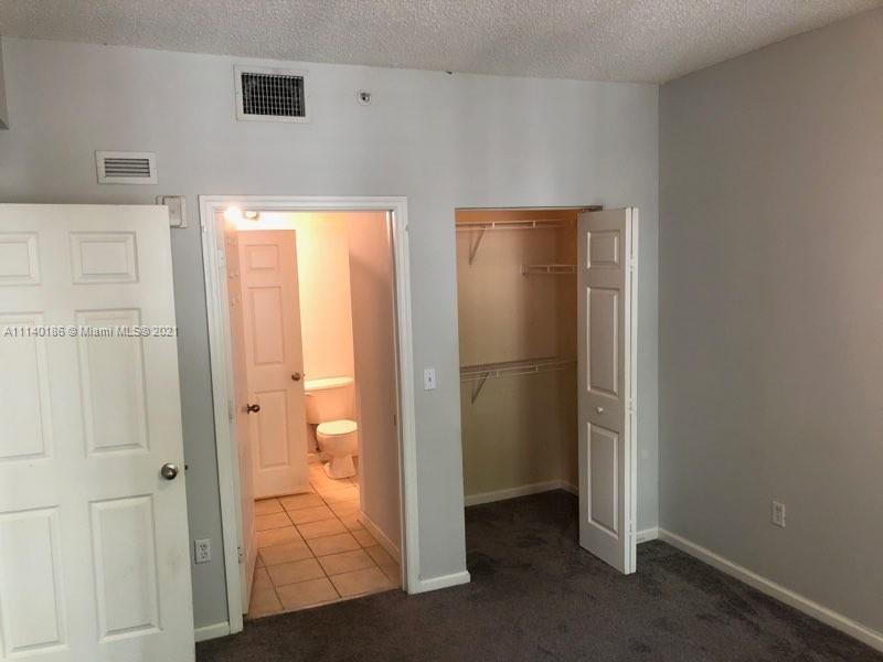 SOLE AT FORT LAUDERDALE C - Residential Lease