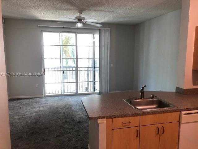 SOLE AT FORT LAUDERDALE C - Residential Lease