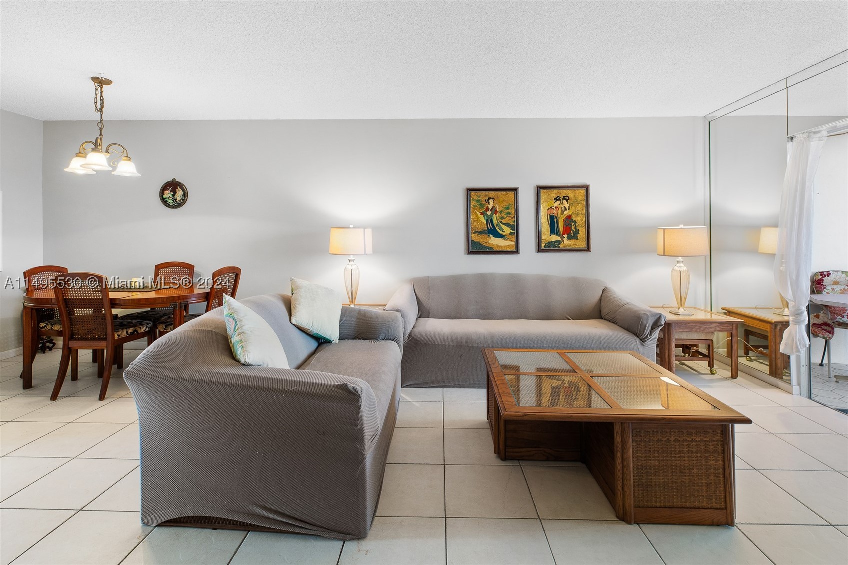 GARDEN-AIRE VILLAGE SOUTH - Residential