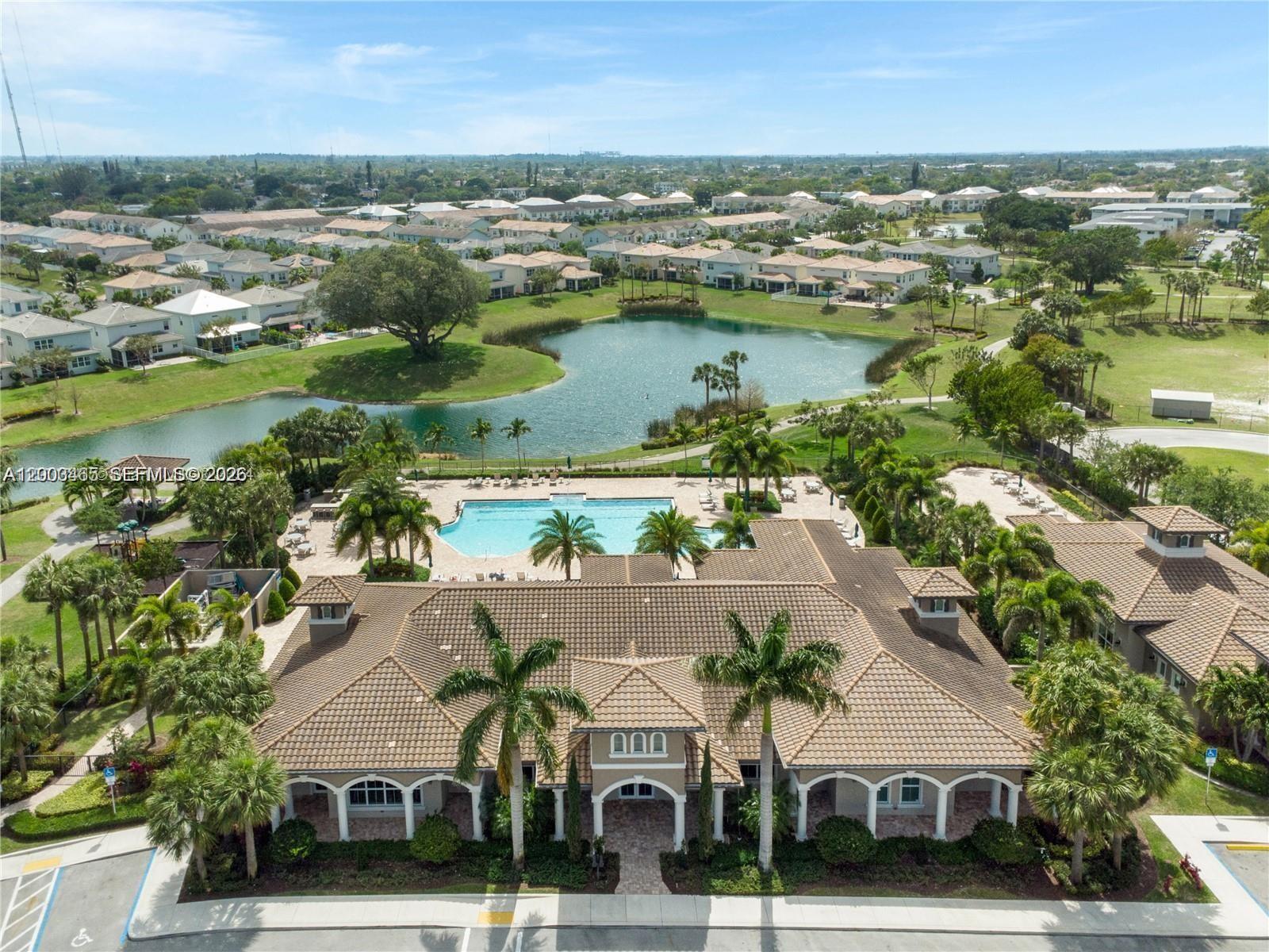 HILLCREST COUNTRY CLUB NO - Residential