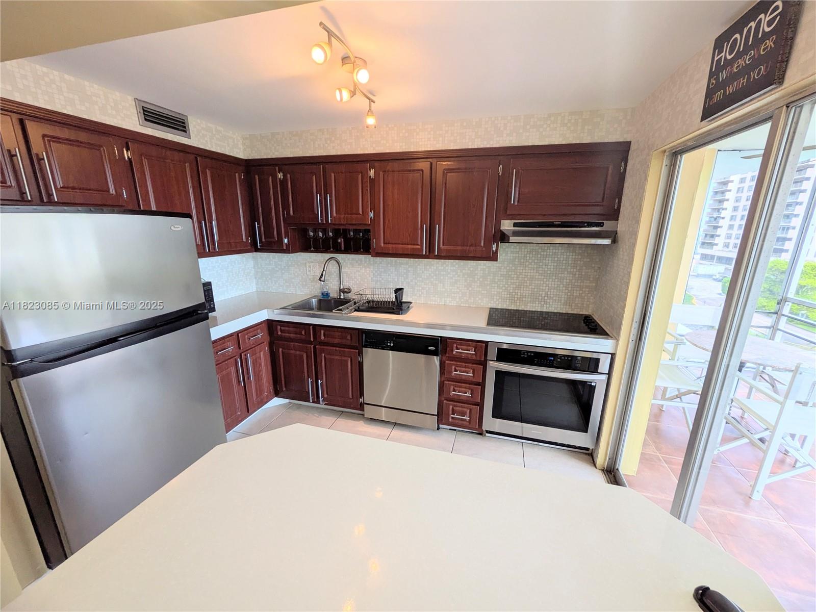 BAHIA VISTA CONDO - Residential Lease