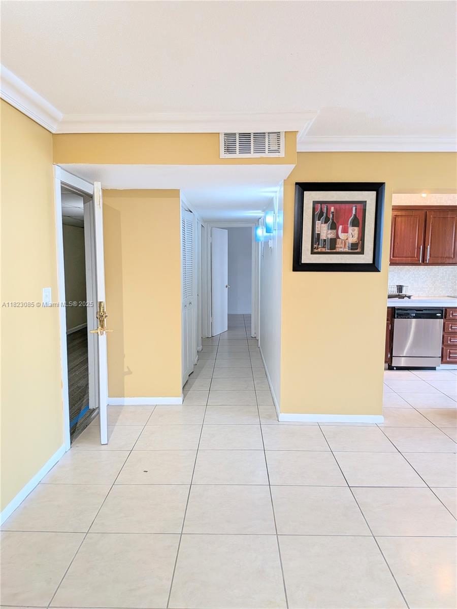 BAHIA VISTA CONDO - Residential Lease