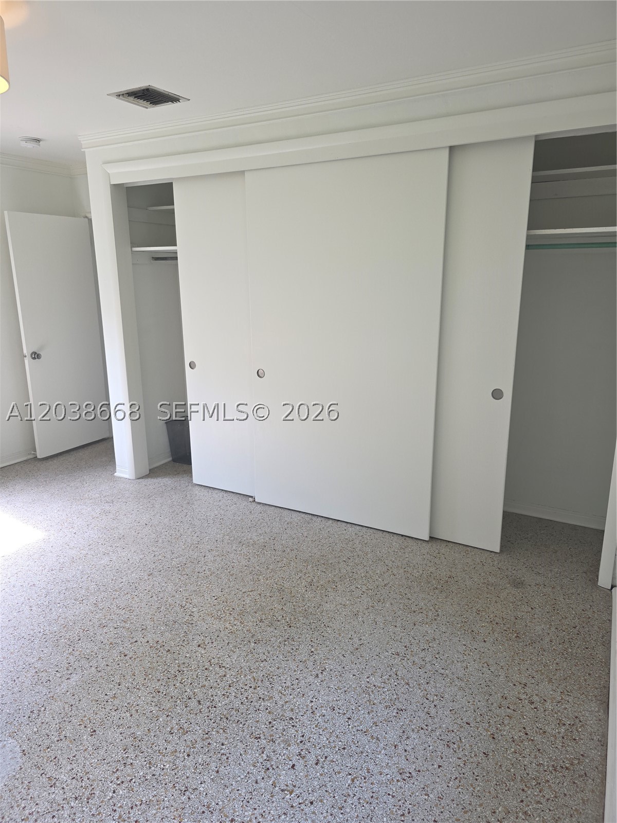 HOLLYWOOD TERRACE - Residential Lease
