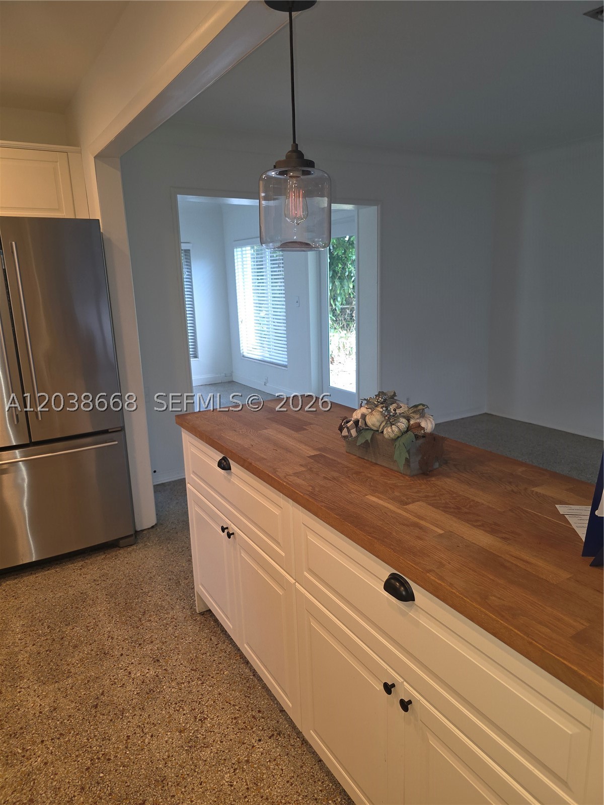 HOLLYWOOD TERRACE - Residential Lease