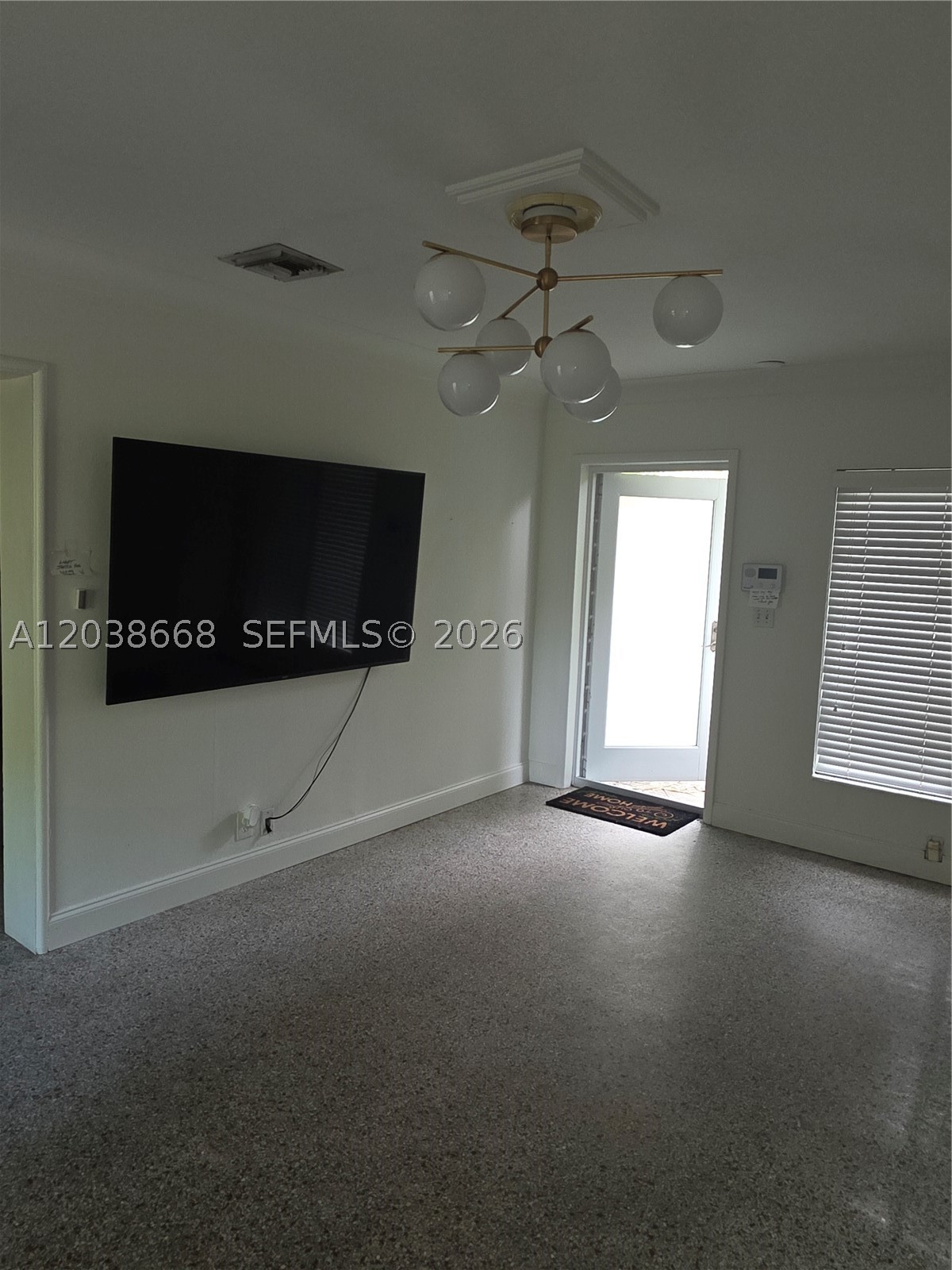HOLLYWOOD TERRACE - Residential Lease
