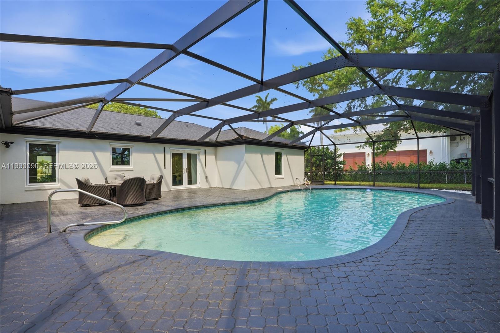 SEMINOLE ESTATES - Residential