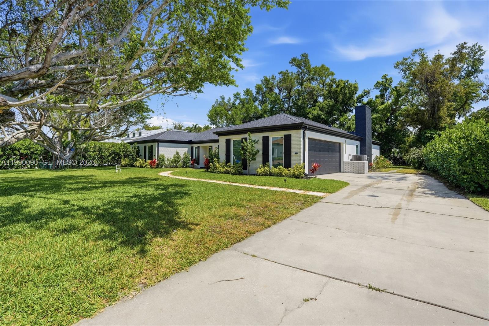 SEMINOLE ESTATES - Residential