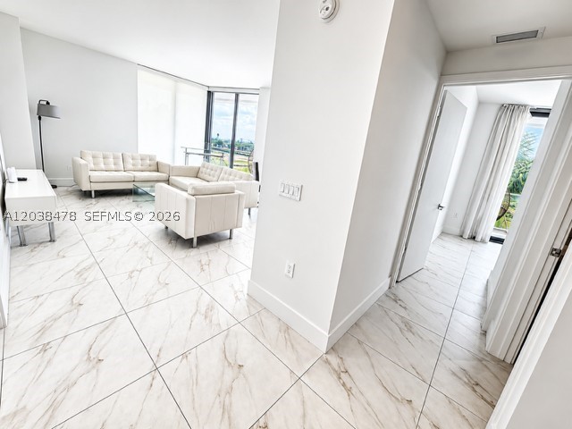 METROPICA NORTH TOWER ONE - Residential Lease
