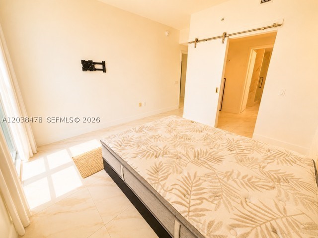 METROPICA NORTH TOWER ONE - Residential Lease