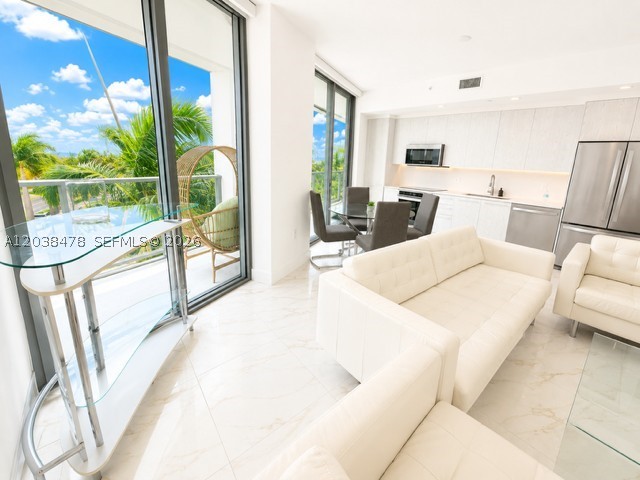 METROPICA NORTH TOWER ONE - Residential Lease