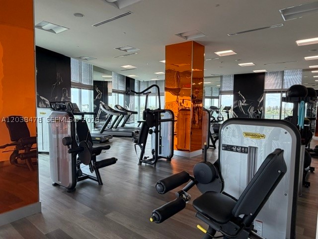 METROPICA NORTH TOWER ONE - Residential Lease