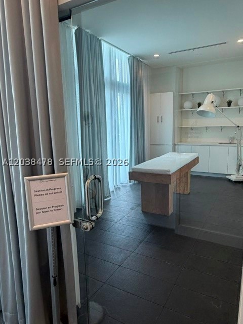 METROPICA NORTH TOWER ONE - Residential Lease