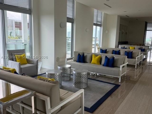 METROPICA NORTH TOWER ONE - Residential Lease