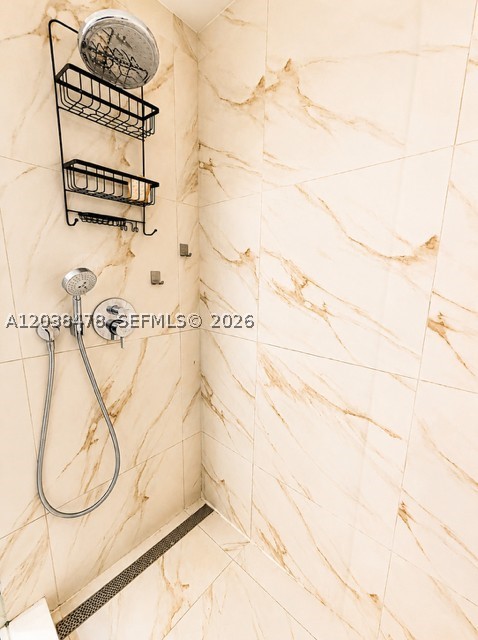 METROPICA NORTH TOWER ONE - Residential Lease