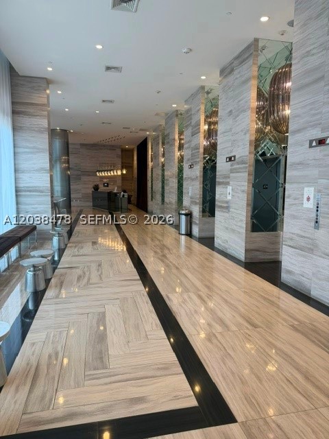 METROPICA NORTH TOWER ONE - Residential Lease