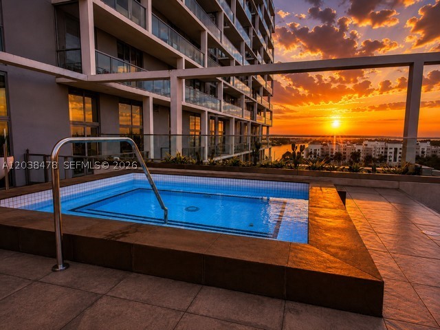 METROPICA NORTH TOWER ONE - Residential Lease