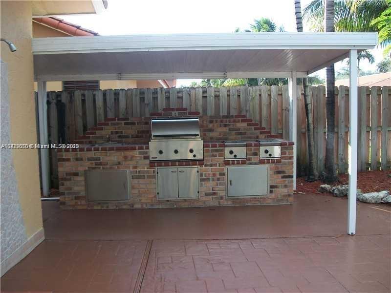1ST ADDN TO ROYAL OAKS - Residential Lease