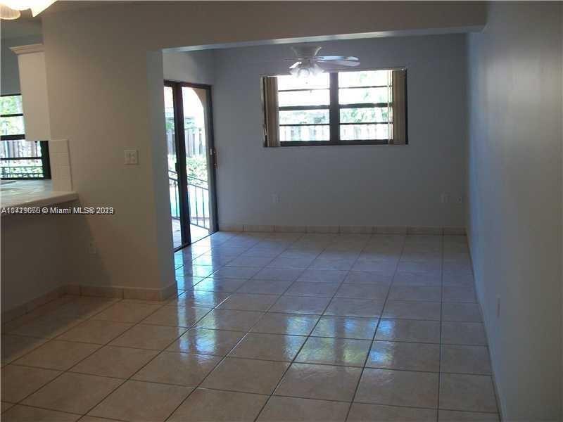 1ST ADDN TO ROYAL OAKS - Residential Lease