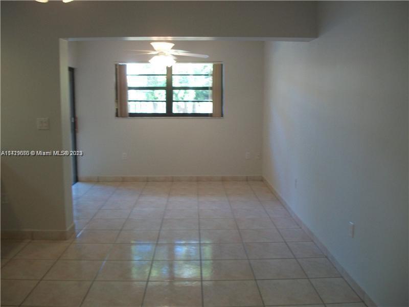1ST ADDN TO ROYAL OAKS - Residential Lease