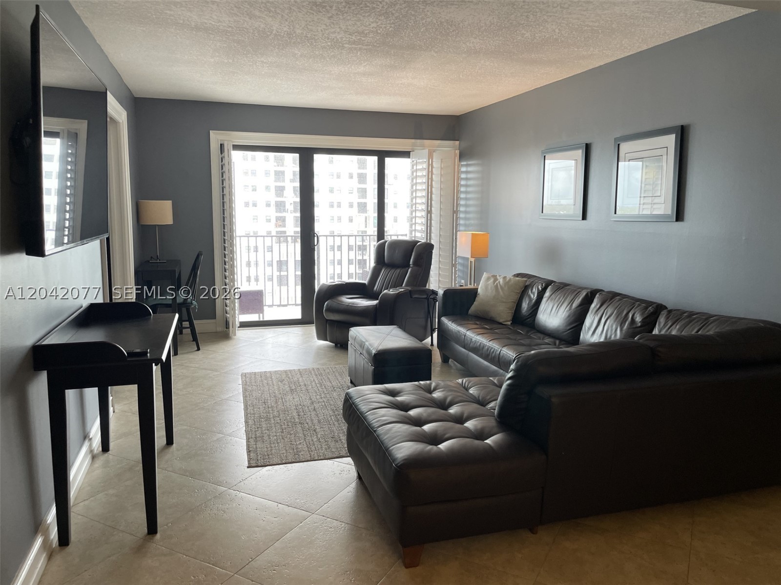 SUMMIT - Residential Lease