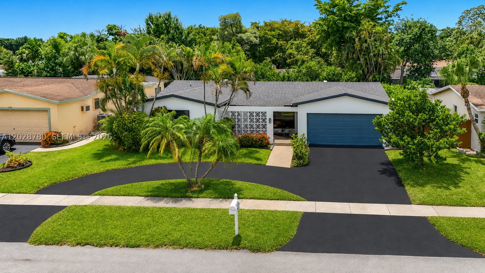 NOB HILL ESTATES 1 SEC - Residential