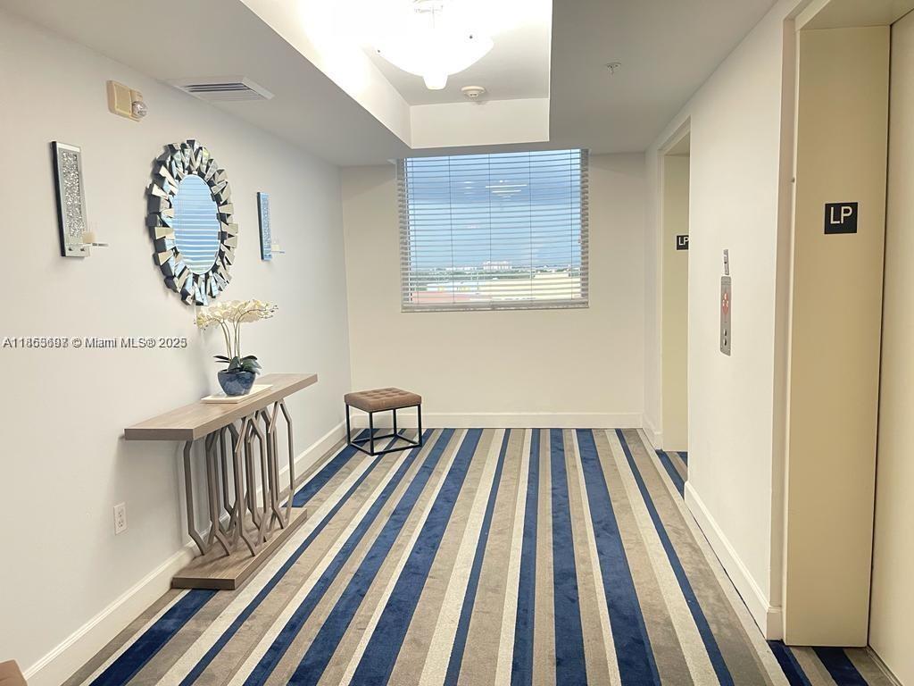 VENTURE AT AVENTURA EAST - Residential Lease