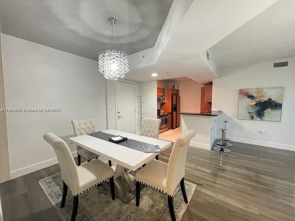 VENTURE AT AVENTURA EAST - Residential Lease