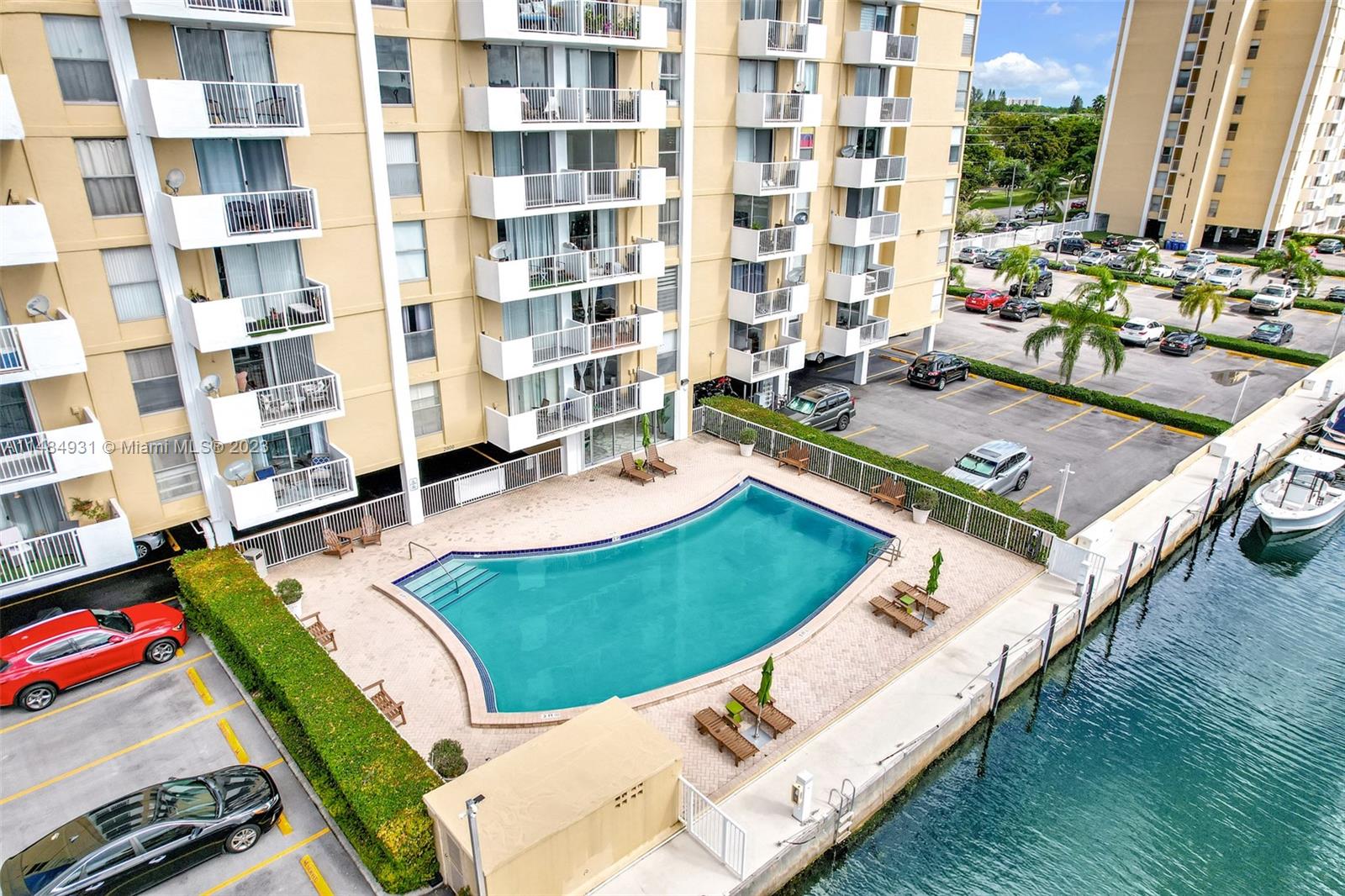 KEYSTONE TOWERS CONDO - Residential Lease