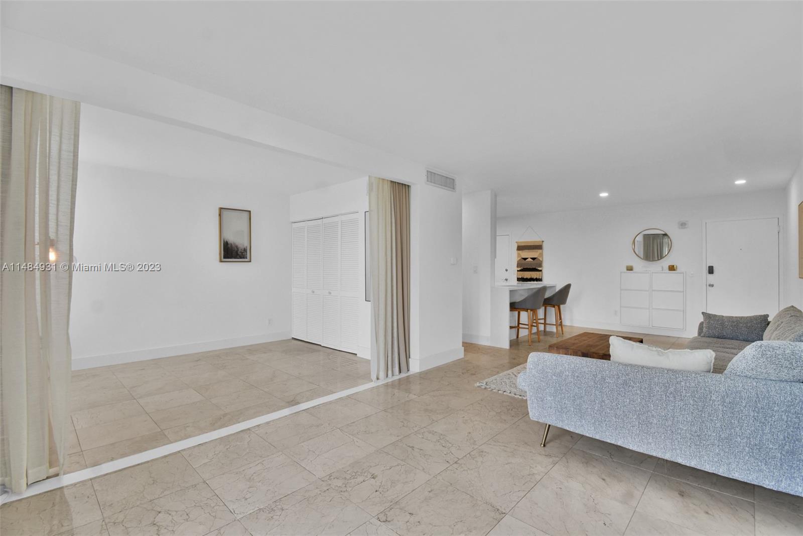 KEYSTONE TOWERS CONDO - Residential Lease