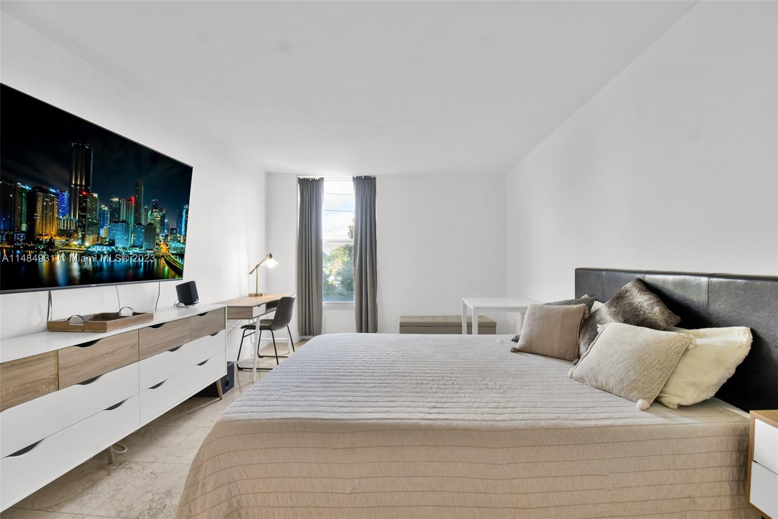 KEYSTONE TOWERS CONDO - Residential Lease