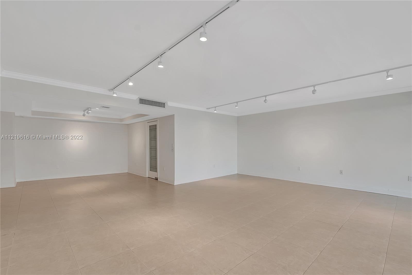 GROVE ISLE CONDO - Residential Lease