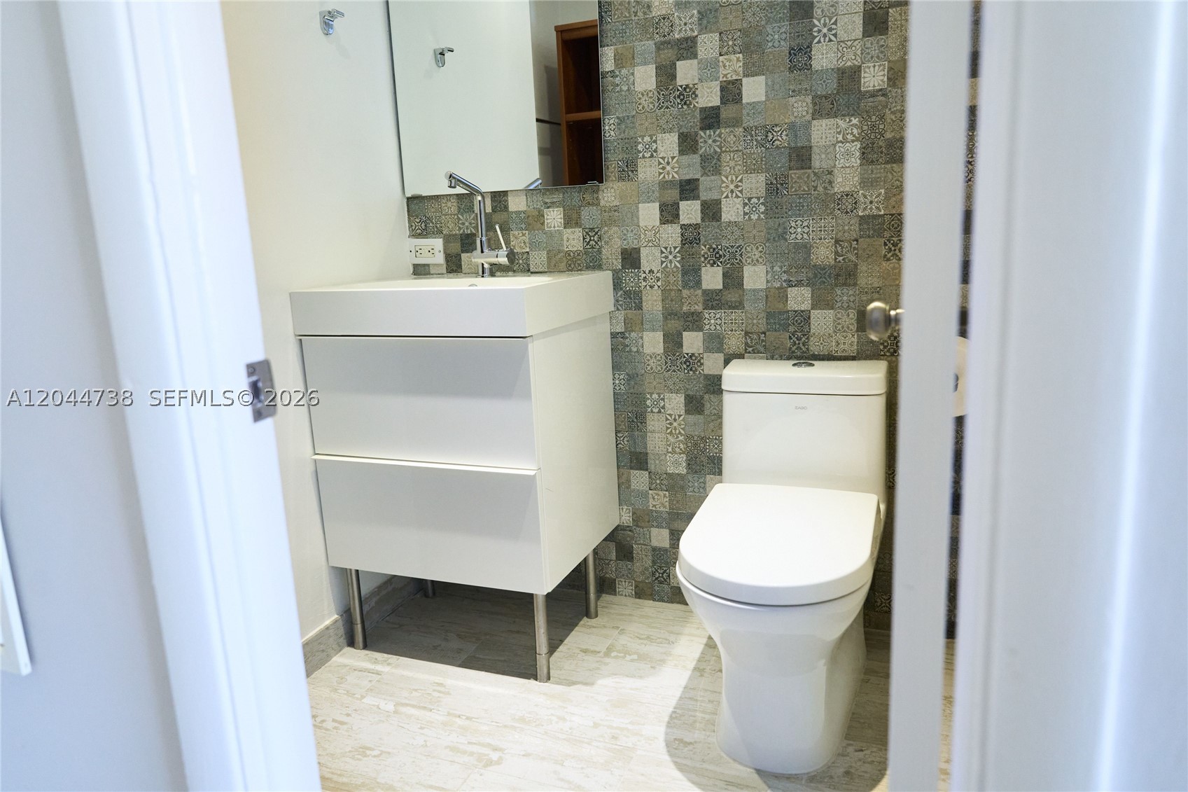 EAST SHORE CONDO - Residential Lease