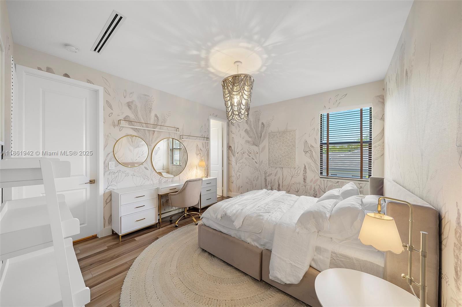BROWN ESTATES - Residential