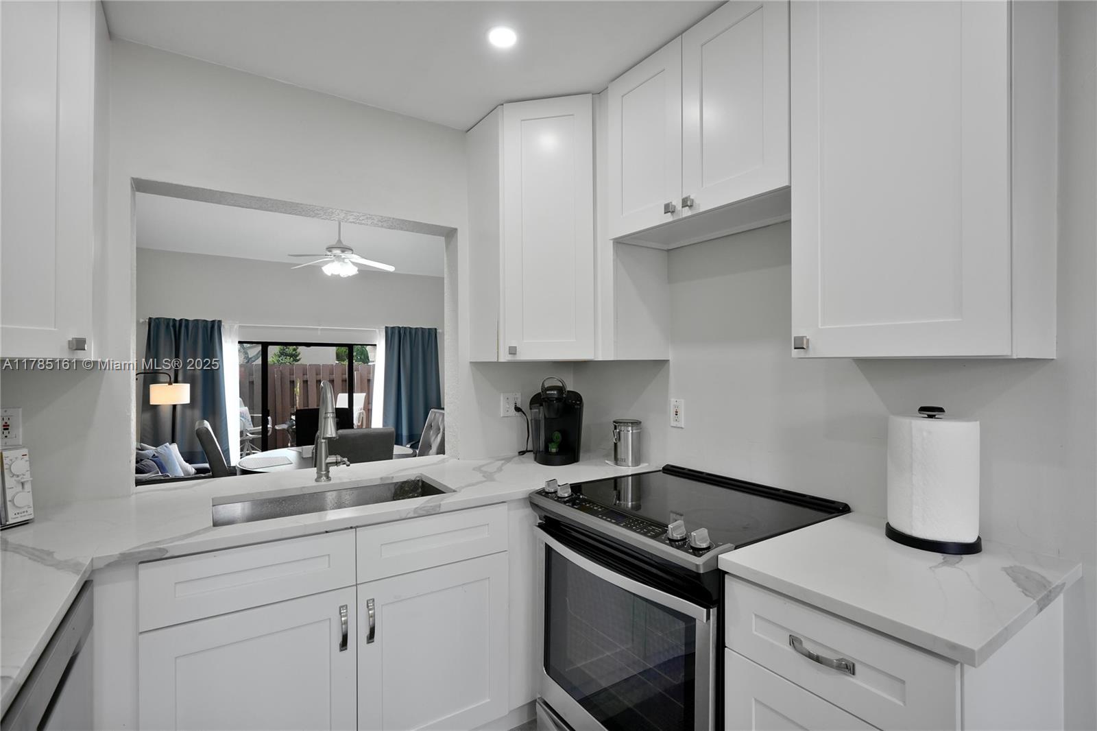 ARROWHEAD GOLF & TENNIS C - Residential