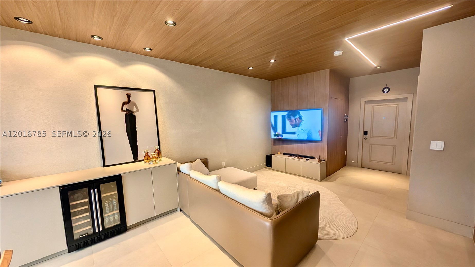 VIA VENTURA NEIGHBORHOOD - Residential