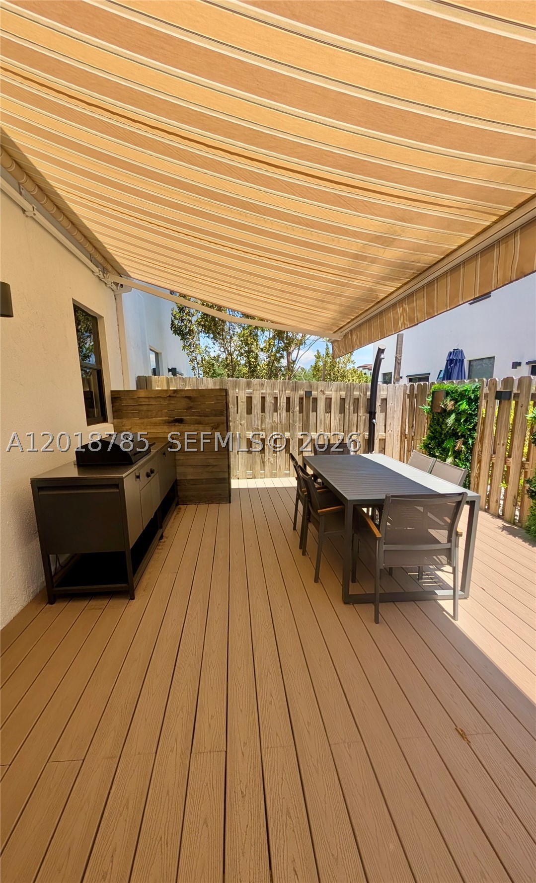 VIA VENTURA NEIGHBORHOOD - Residential