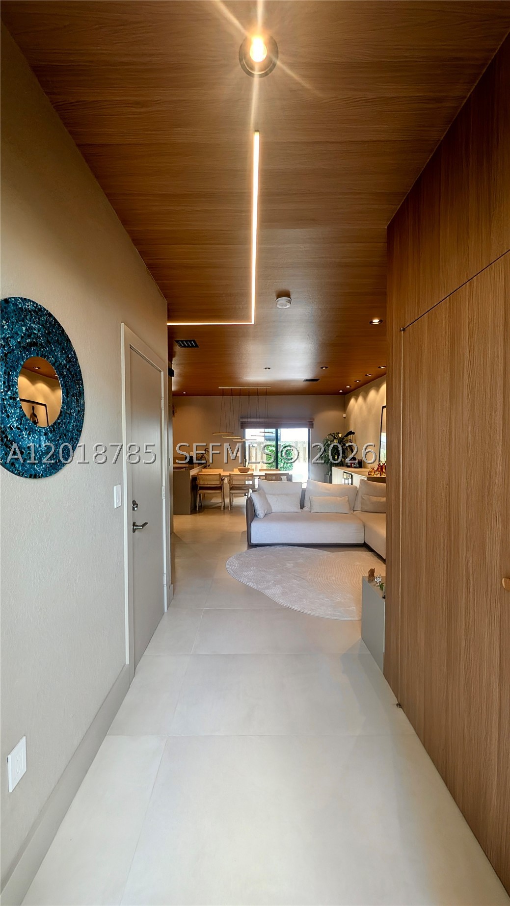 VIA VENTURA NEIGHBORHOOD - Residential