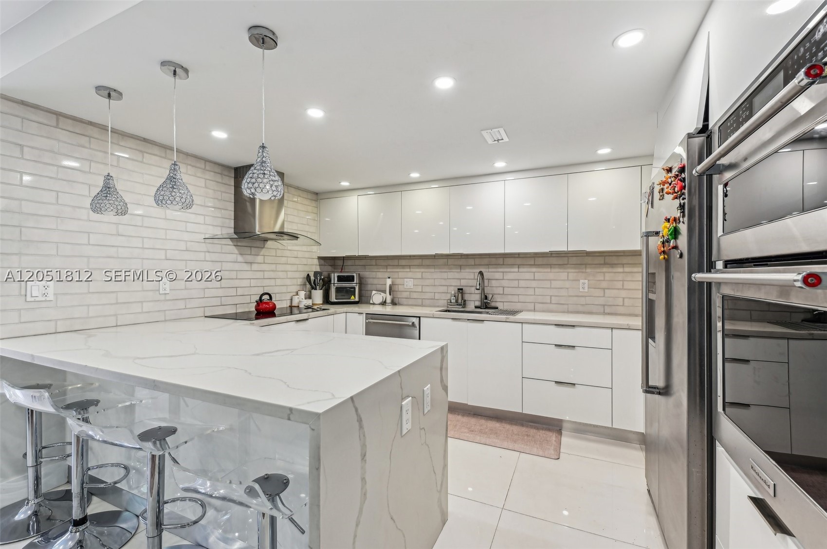 KEY COLONY NO 4 CONDO - Residential Lease