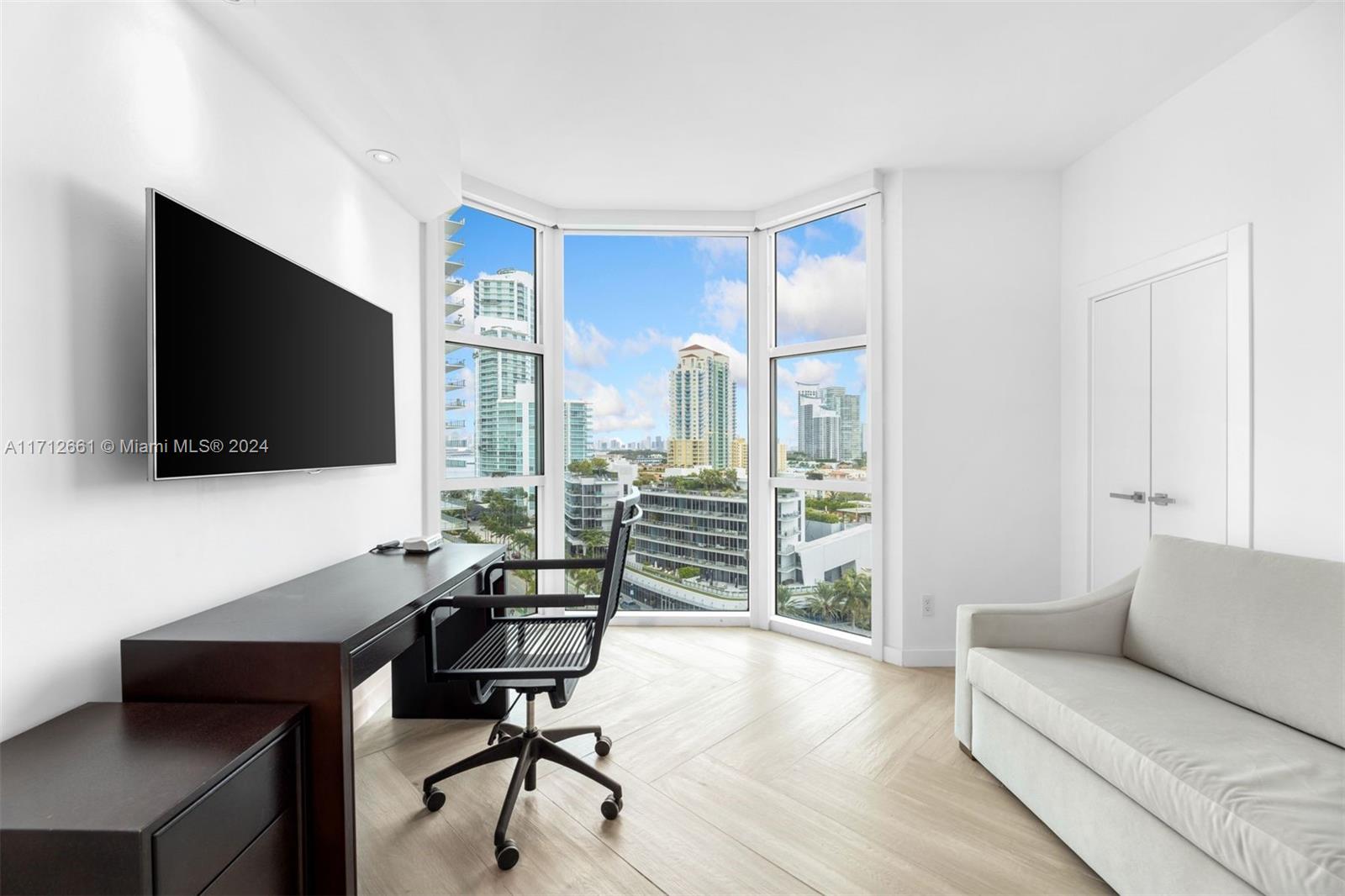 PORTOFINO TOWER CONDO - Residential Lease